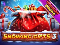 Snowing Gifts 3